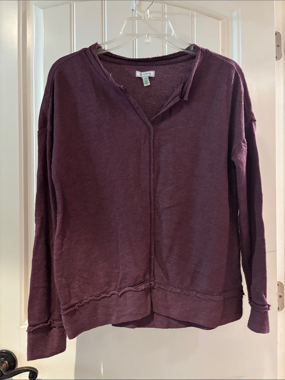 Susina Plum Raw-Edge Lightweight Pullover